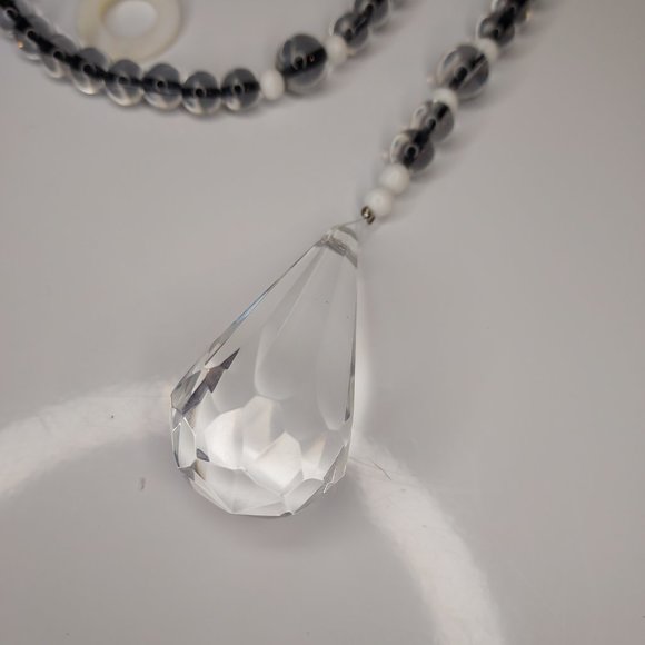 Vtg Black and white glass bead Sunchaser with 2" crystal drop - Picture 3 of 6